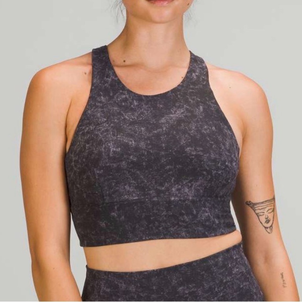 Lululemon sz 6  Black Sports Bra